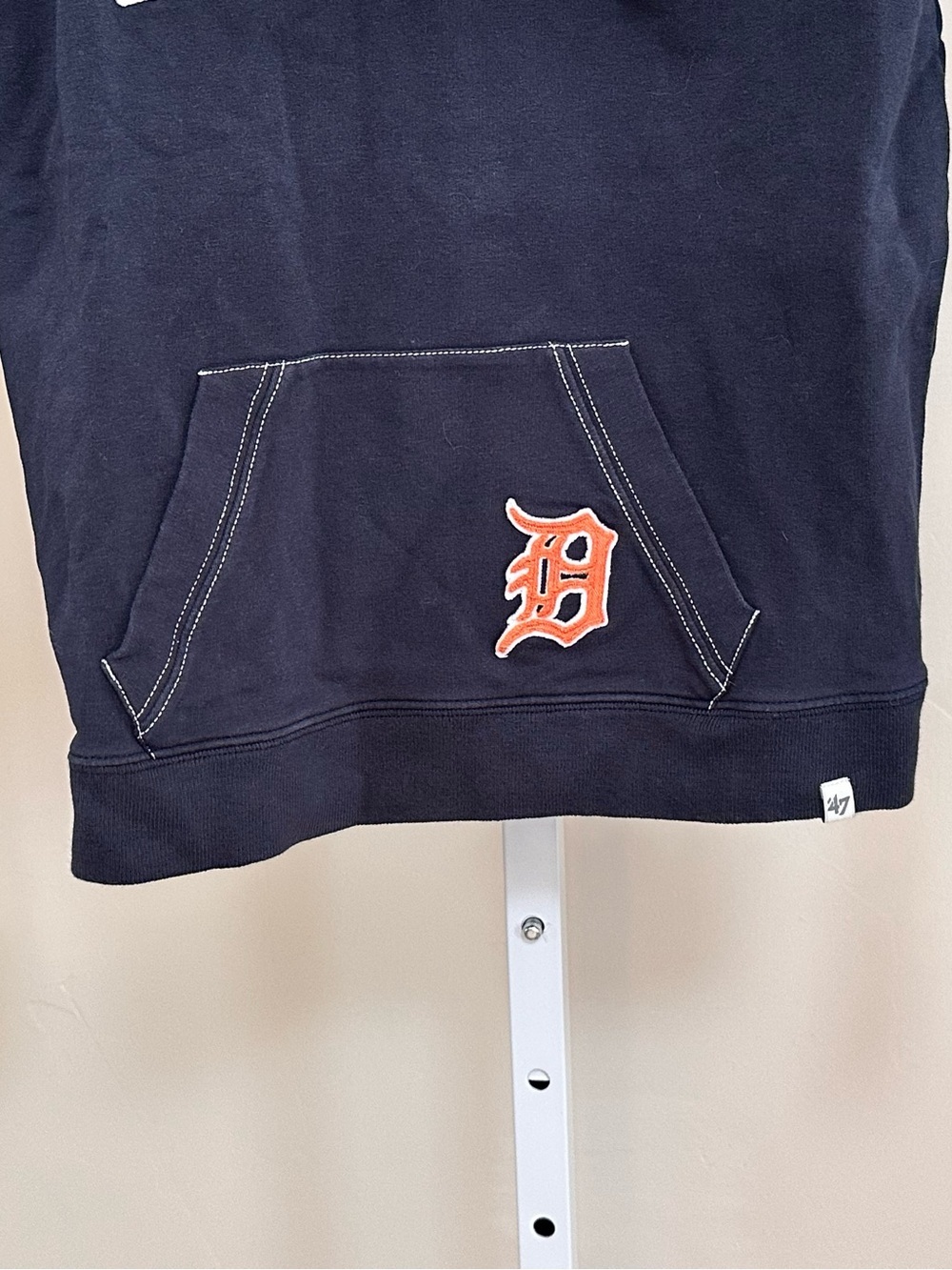 ‘47 Brand Detroit Tigers Women’s Hoodie Medium Navy MLB Baseball - Picture 6 of 6